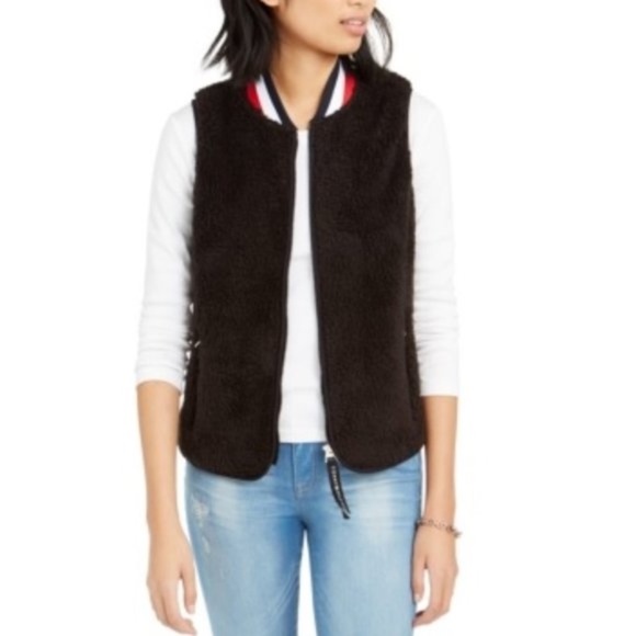 Tommy Hilfiger Sleveless Sherpa Vest - Picture 1 of 5